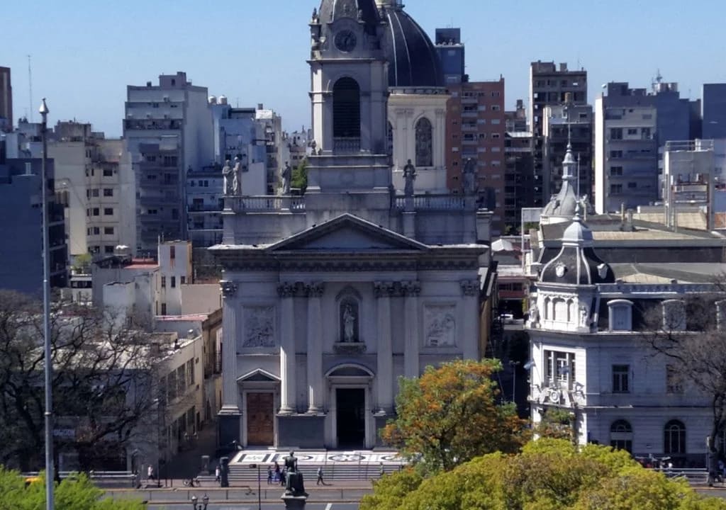 Barrio de Flores, Buenos Aires — miniflete en Flores