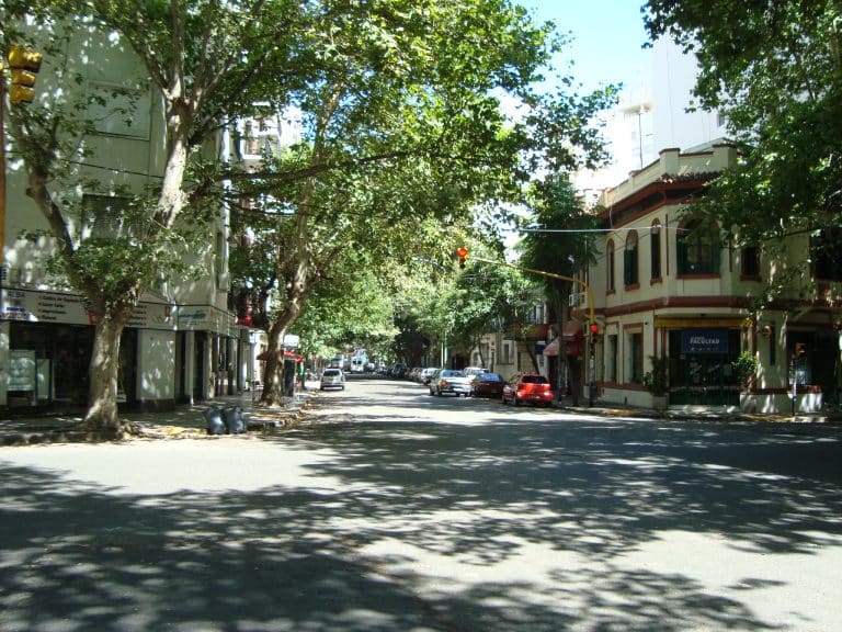 Barrio de Almagro, Buenos Aires — miniflete en Almagro
