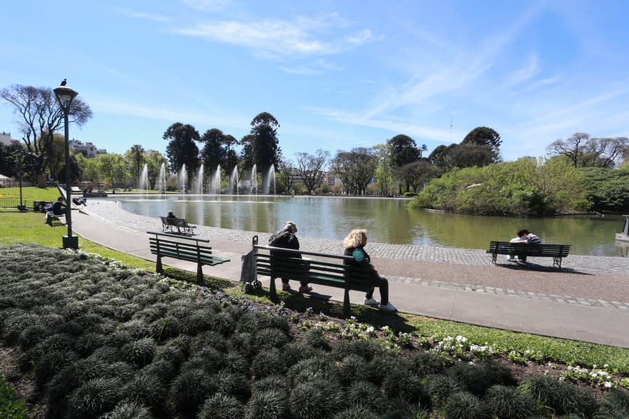 Parque Centenario en Caballito, Buenos Aires — miniflete en Caballito